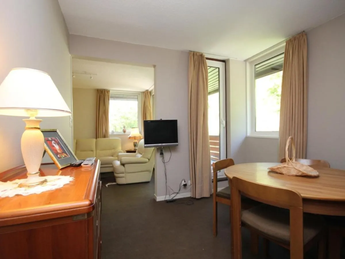 Mont-Dore: Duplex 3 Pieces Avec Balcon, Parking - Fr-1-608-161 0*, Le Mont-Dore France